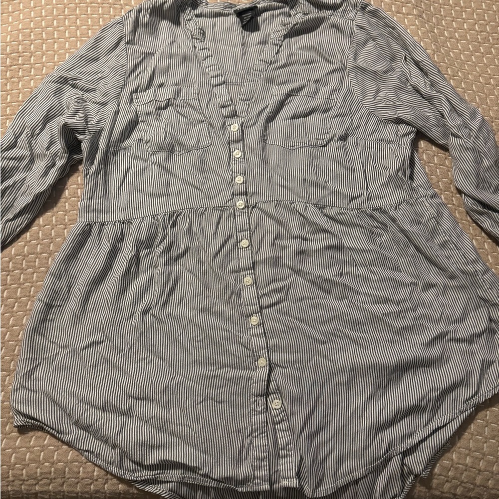 Torrid Blue and White Cuffed Sleeve Button Down Shirt